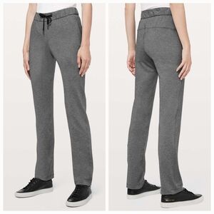 Lululemon Women's On The Fly Pant in Heathered Black size 10 Tall